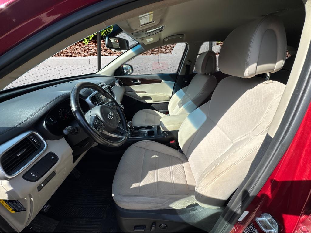 2016 Kia Sorento LX photo