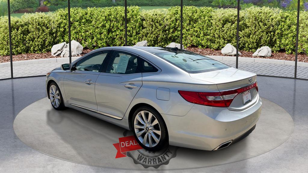 2015 Hyundai Azera - $11,995