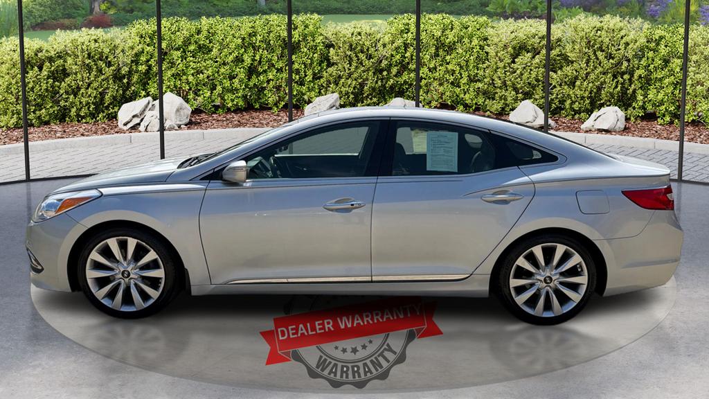 2015 Hyundai Azera - $11,995