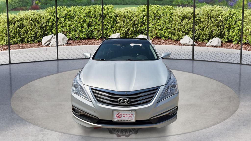 2015 Hyundai Azera - $11,995