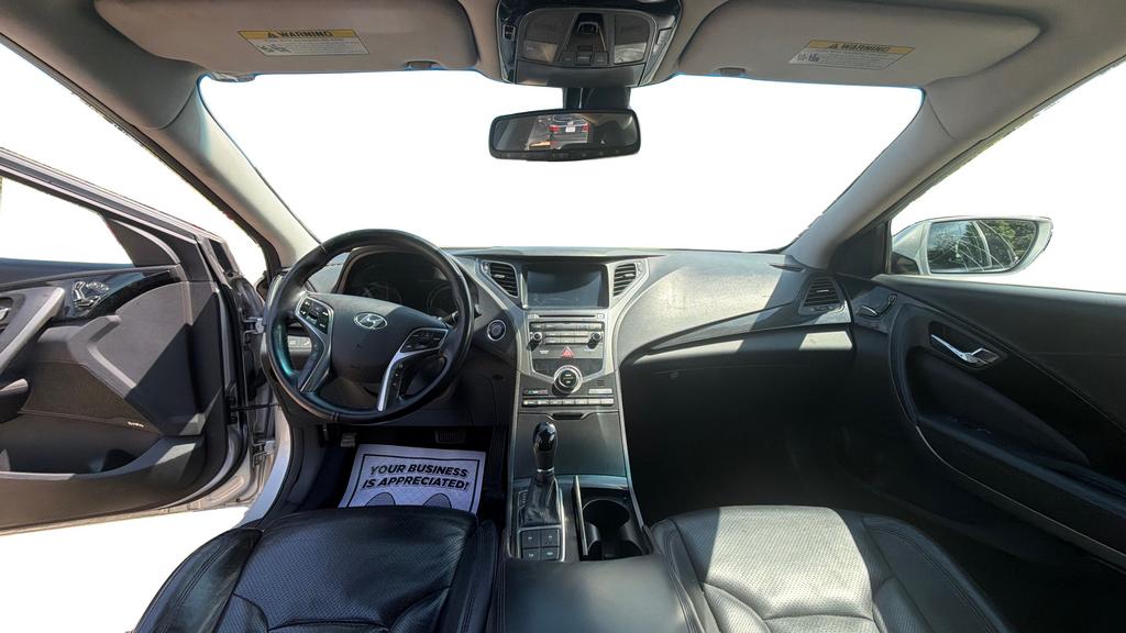 2015 Hyundai Azera - $11,995
