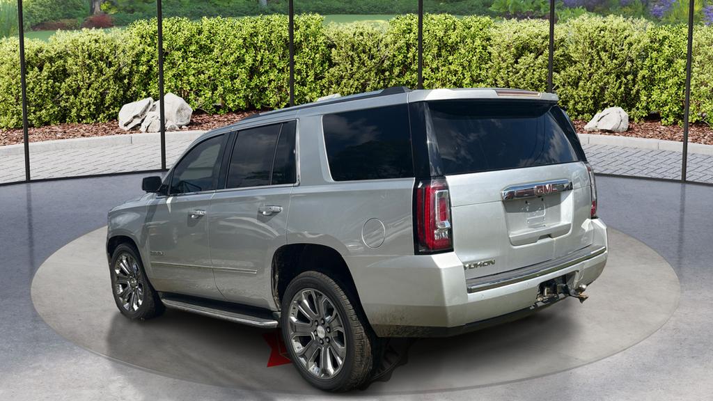 2016 GMC Yukon Denali photo
