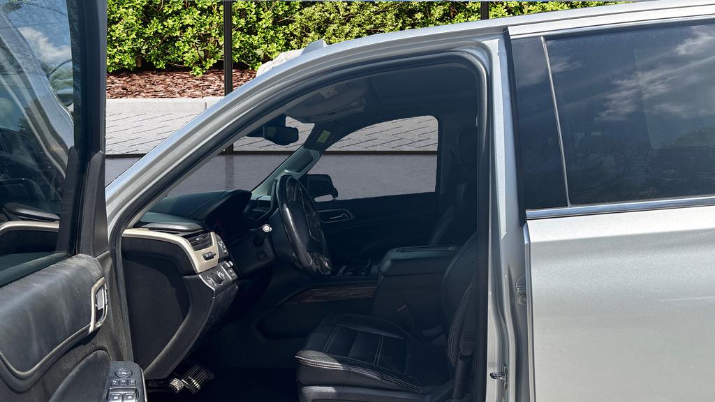2016 GMC Yukon Denali photo