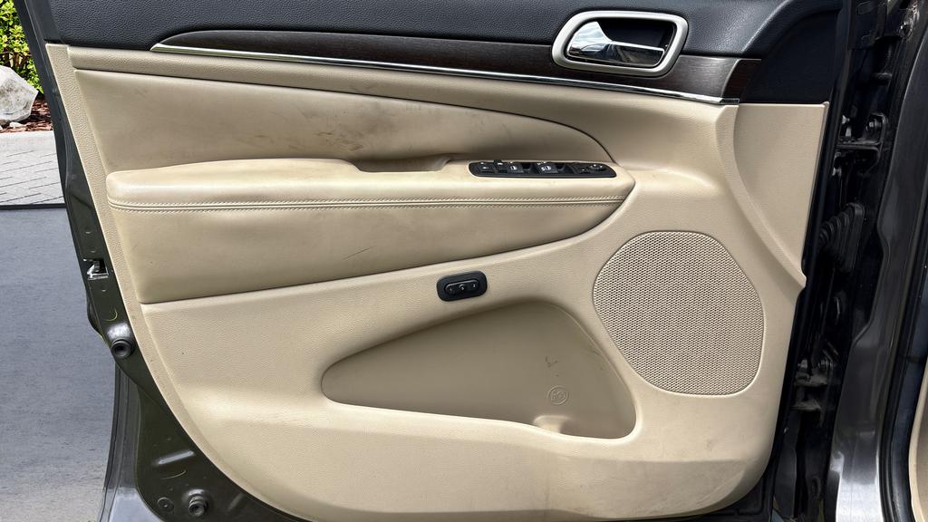 2014 Jeep Grand Cherokee Limited photo