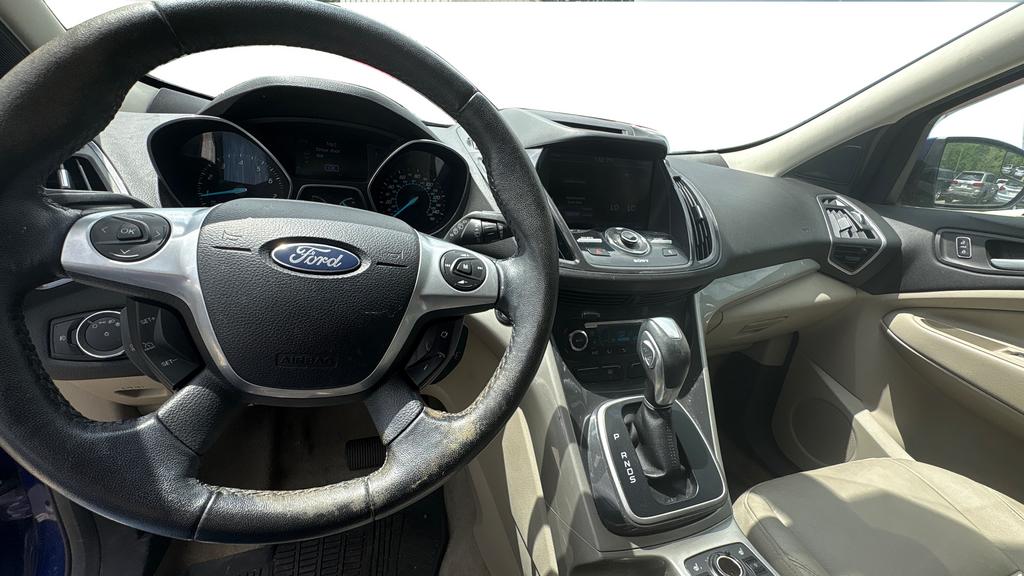 2013 Ford Escape SEL photo
