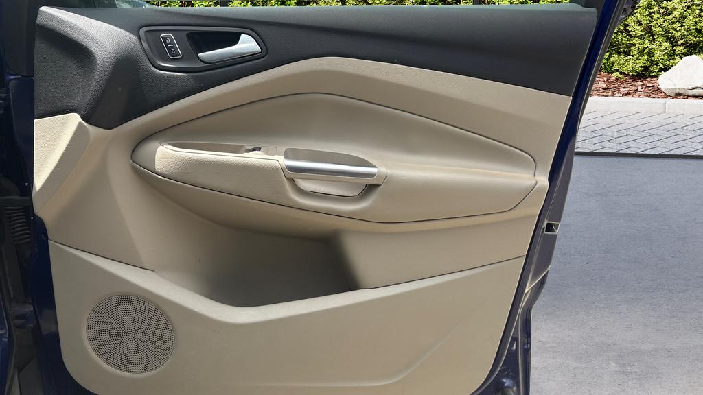 2013 Ford Escape SEL photo