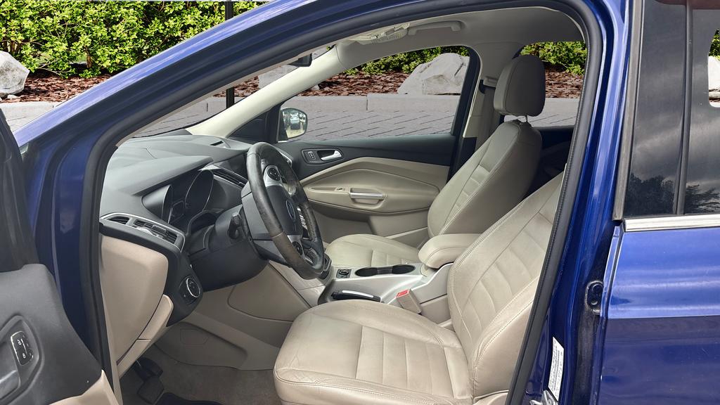 2013 Ford Escape SEL photo