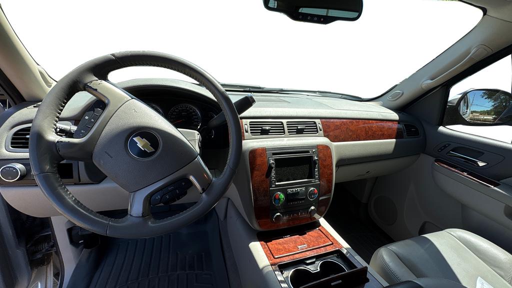 2010 Chevrolet Tahoe LTZ photo