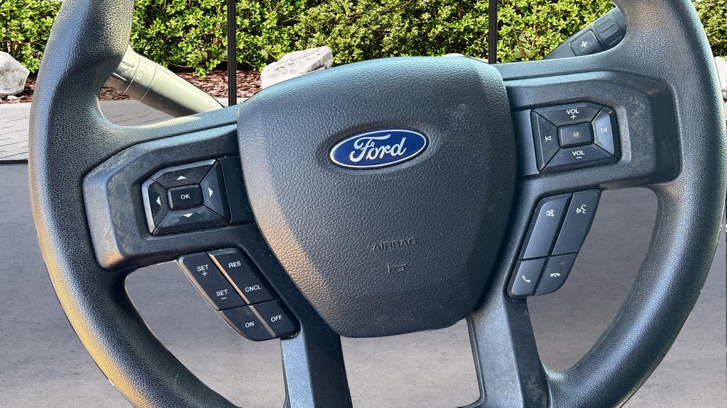 2019 Ford F150 XLT photo