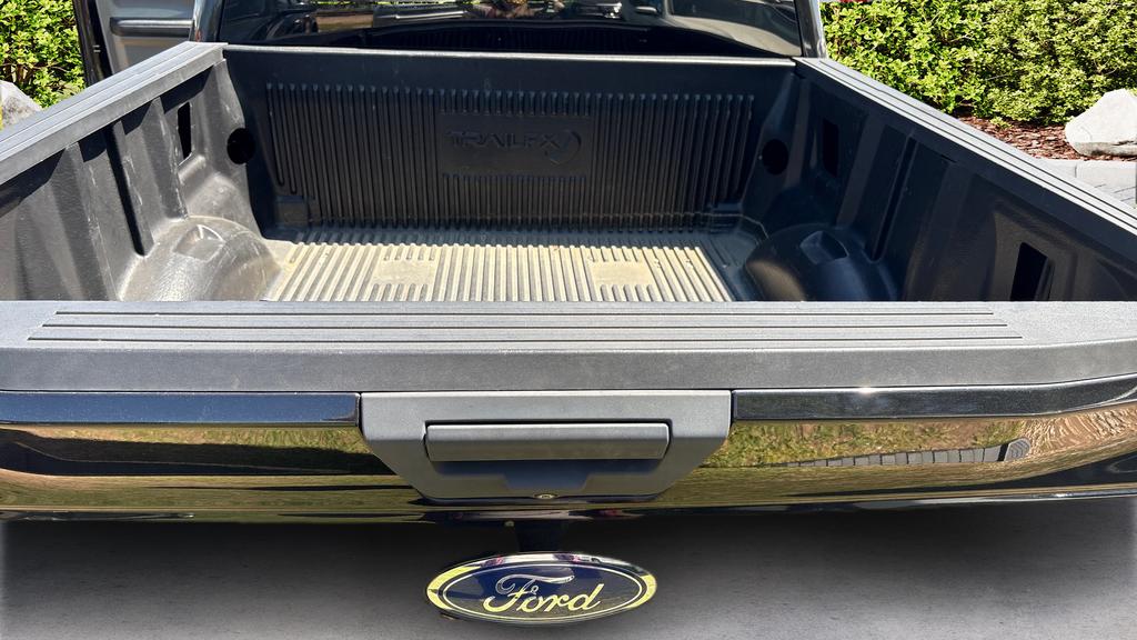 2019 Ford F150 XLT photo