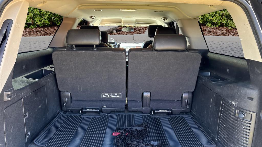 2013 GMC Yukon XL SLT 1500 photo
