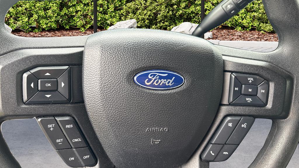 2019 Ford F150 XLT photo