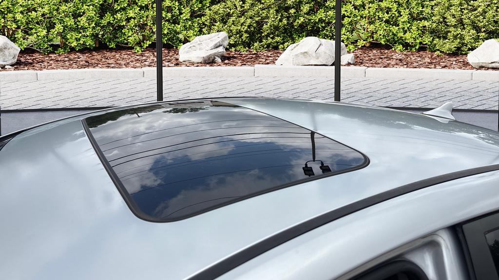 2011 Hyundai Sonata Limited photo