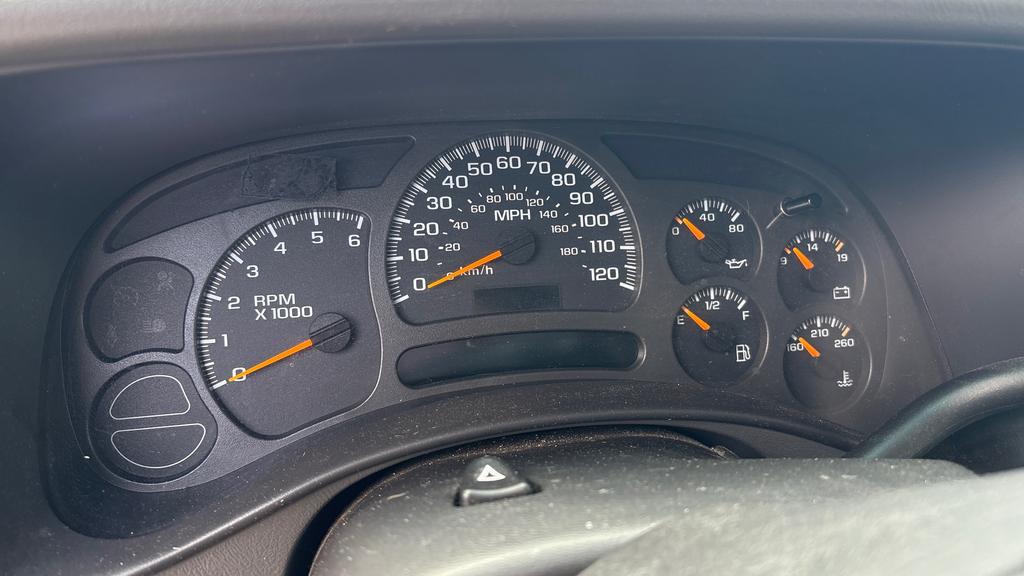 2004 GMC Sierra 1500 SLE photo