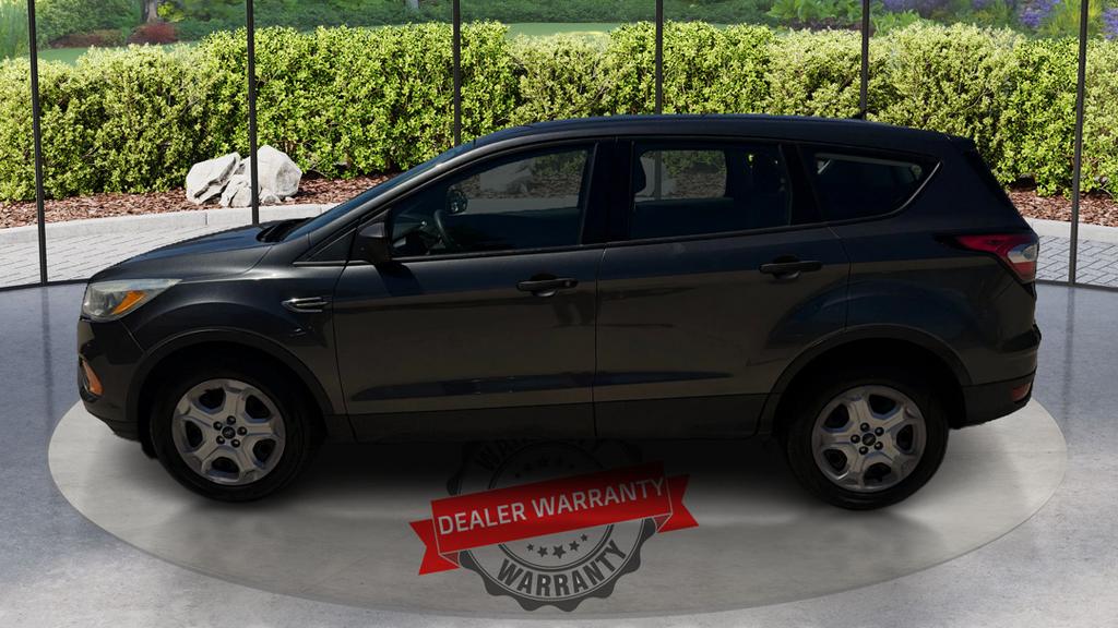 2017 Ford Escape - $10,995