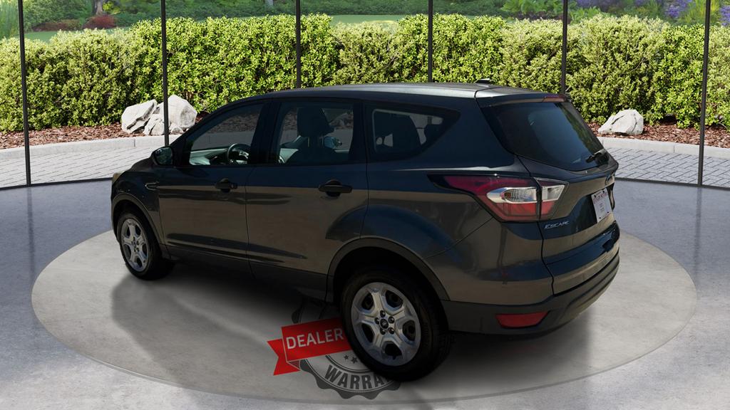 2017 Ford Escape - $10,995