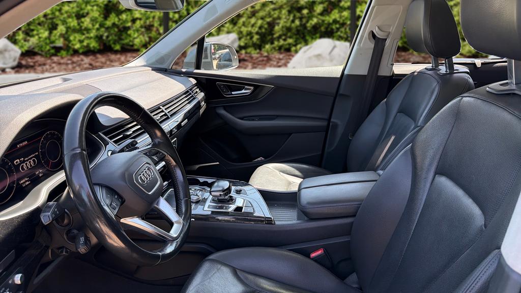 2017 Audi Q7 - $19,995