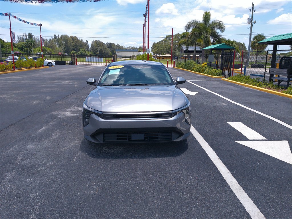 2025 Kia K4