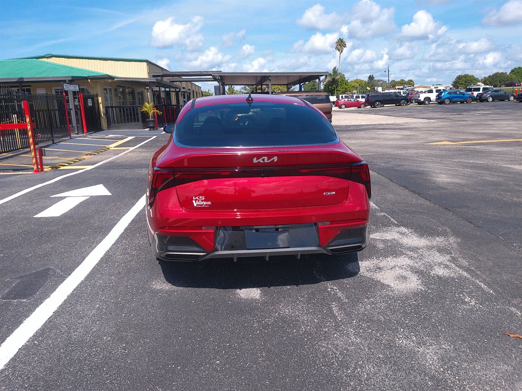2026 Kia K5