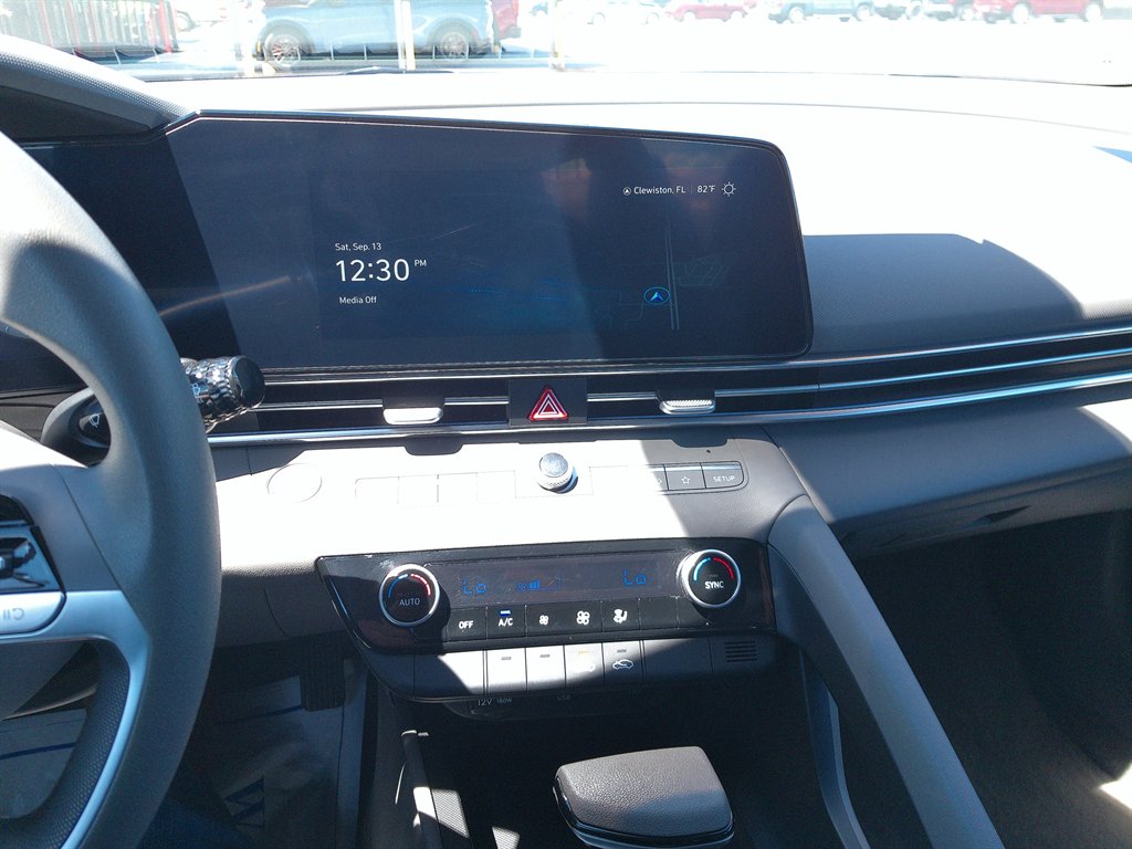 2024 Hyundai Elantra