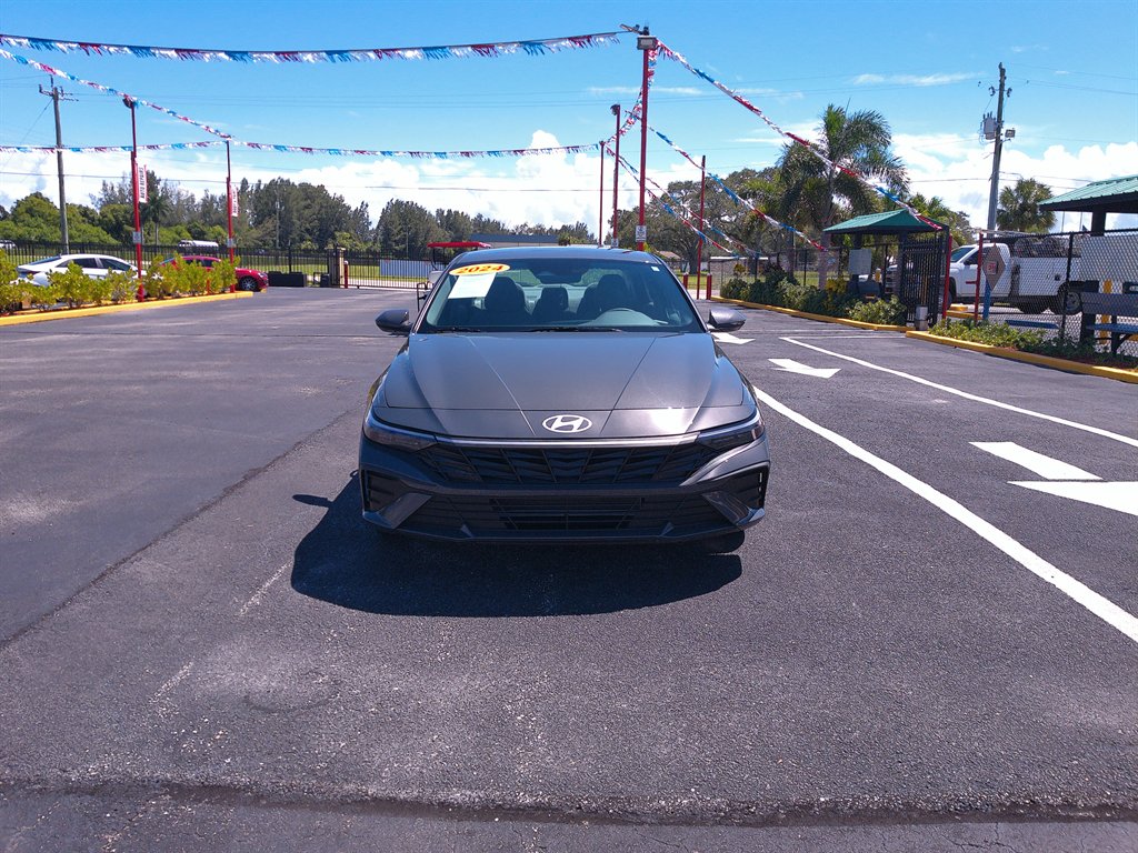 2024 Hyundai Elantra