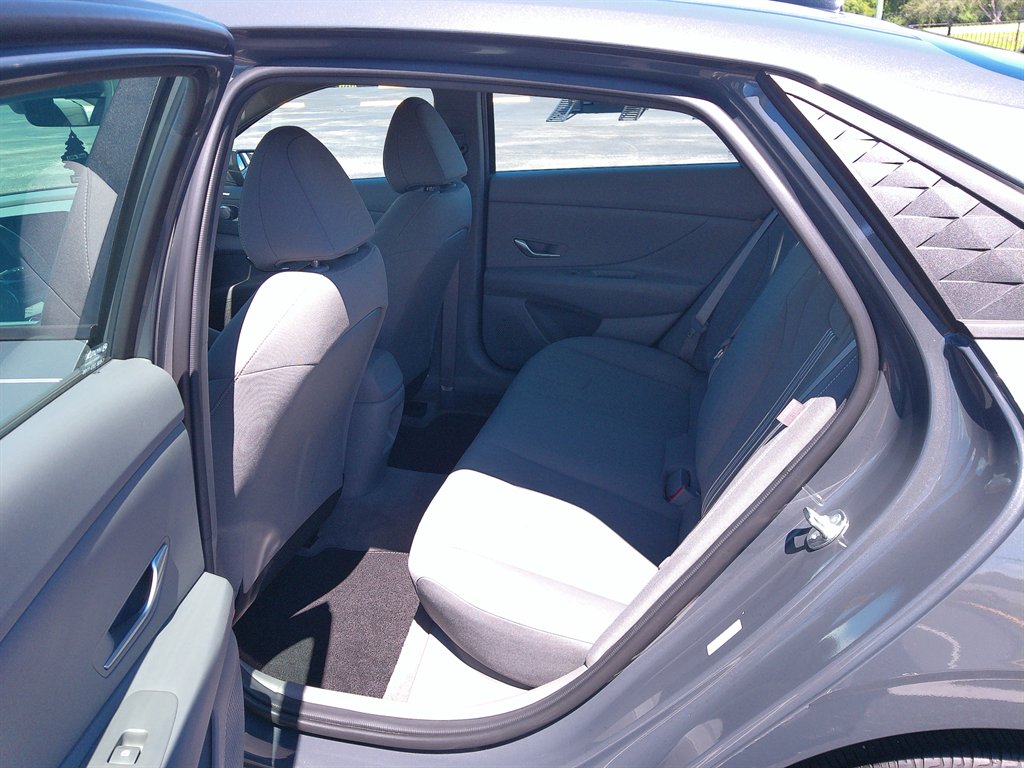 2024 Hyundai Elantra