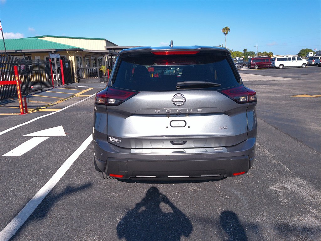 2024 Nissan Rogue