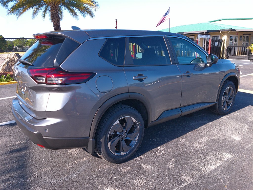 2024 Nissan Rogue