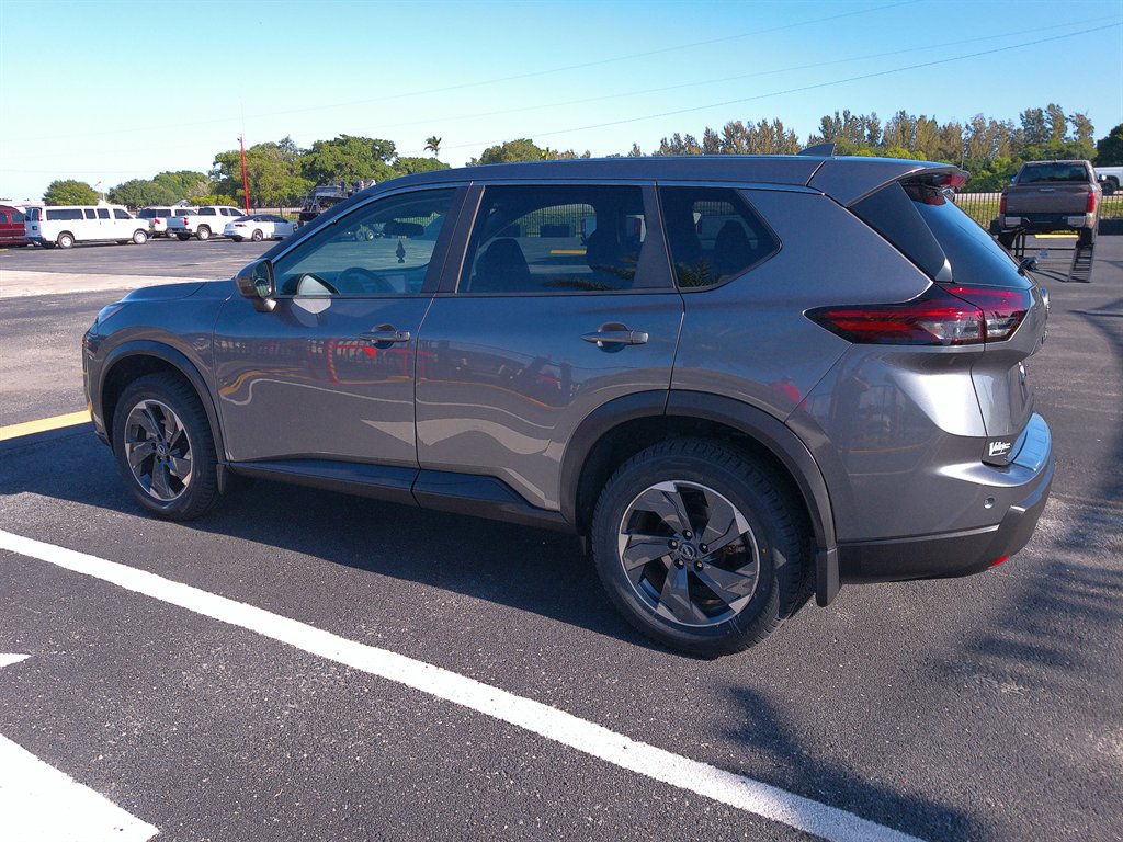 2024 Nissan Rogue