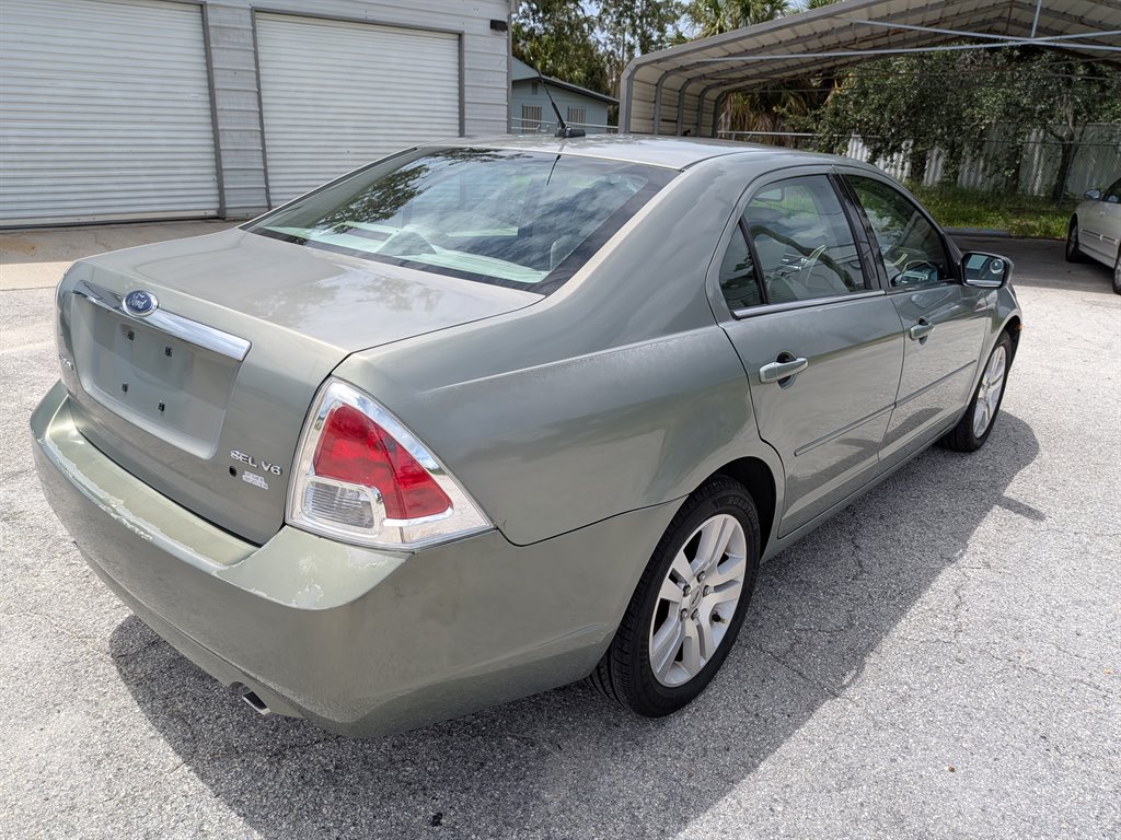 2009 Ford Fusion - $9,950