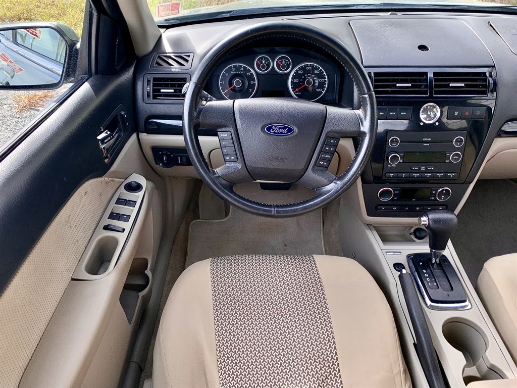 2009 Ford Fusion - $9,950