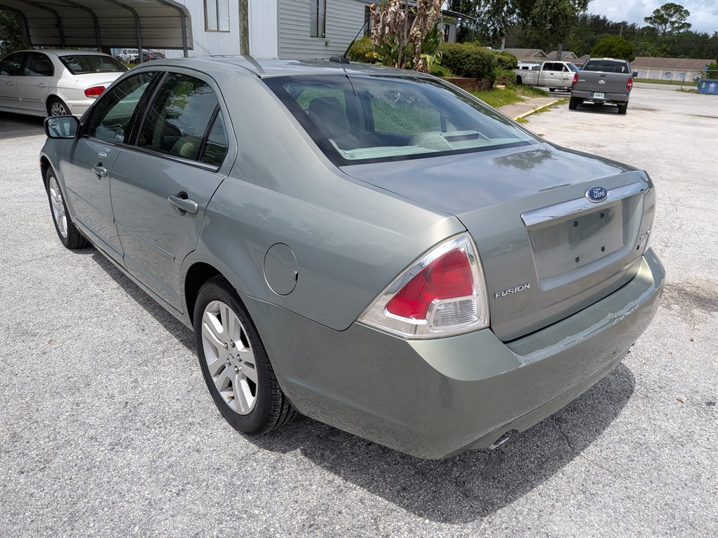 2009 Ford Fusion - $9,950