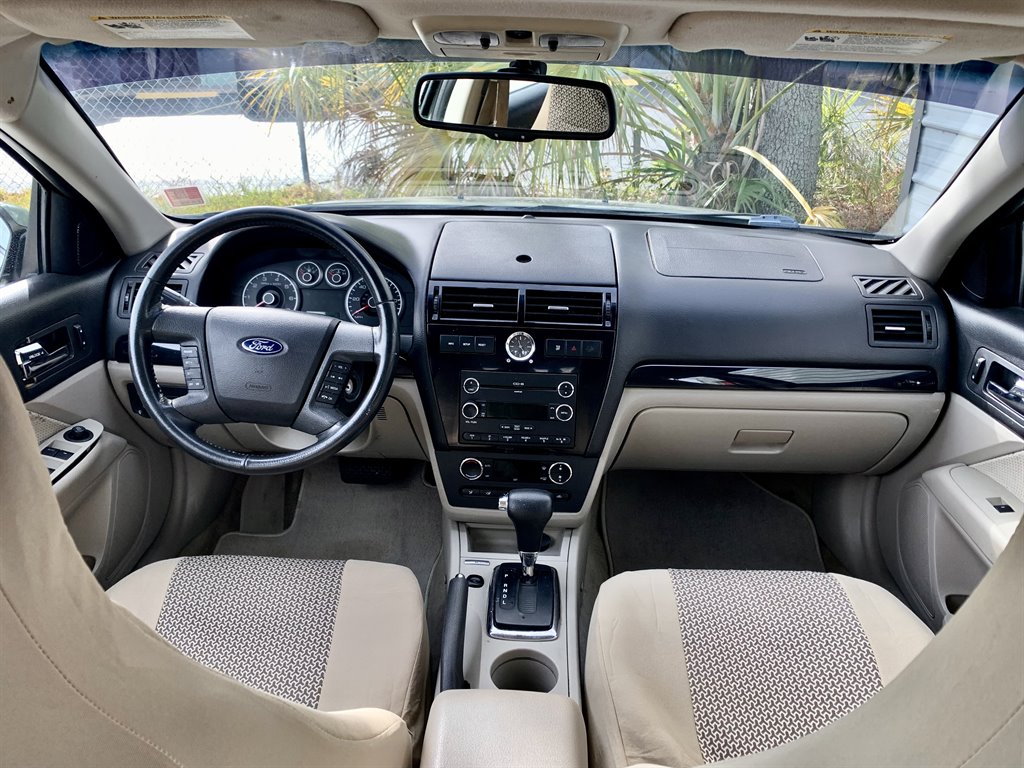 2009 Ford Fusion - $9,950