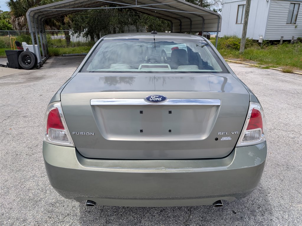 2009 Ford Fusion - $9,950