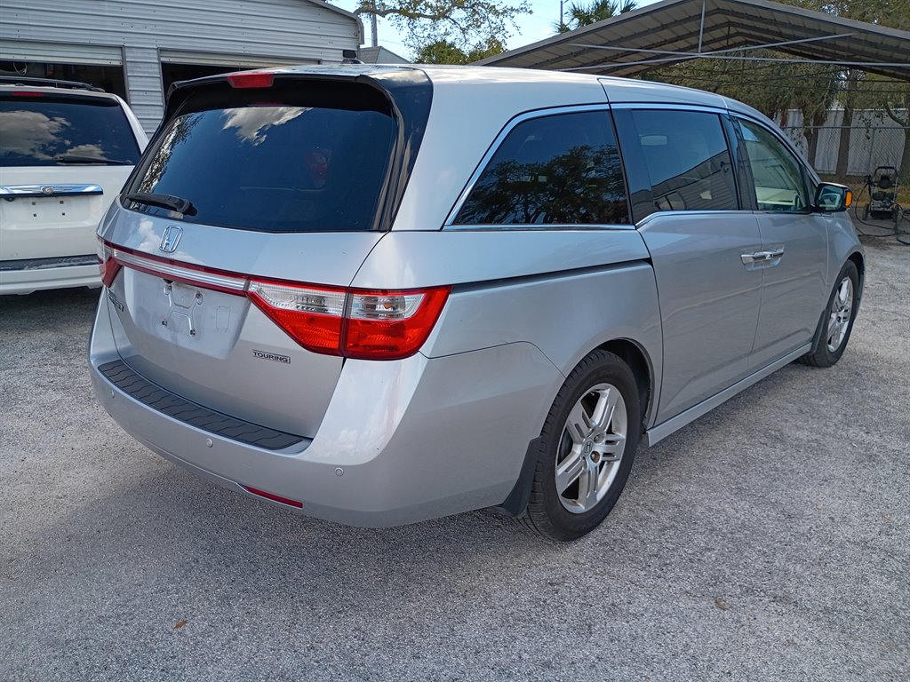 2012 Honda Odyssey - $13,950