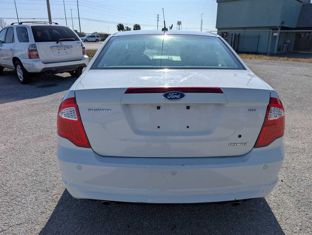 2012 Ford Fusion SE photo