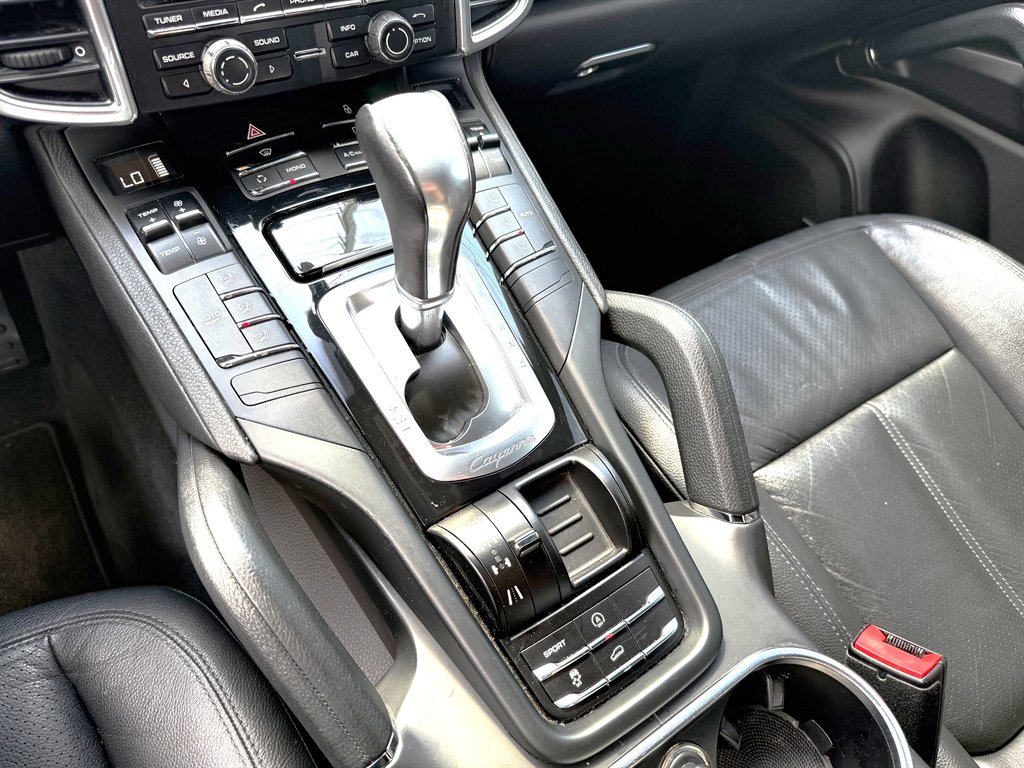 2012 Porsche Cayenne - $10,999