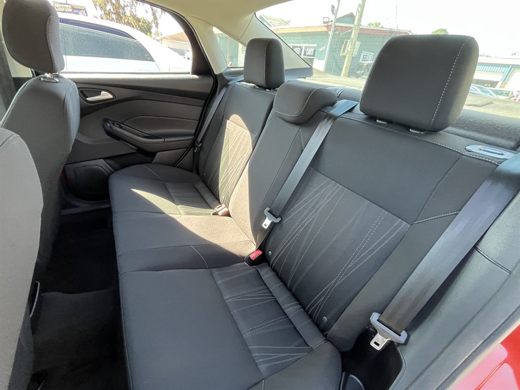 2018 Ford Focus - $6,999