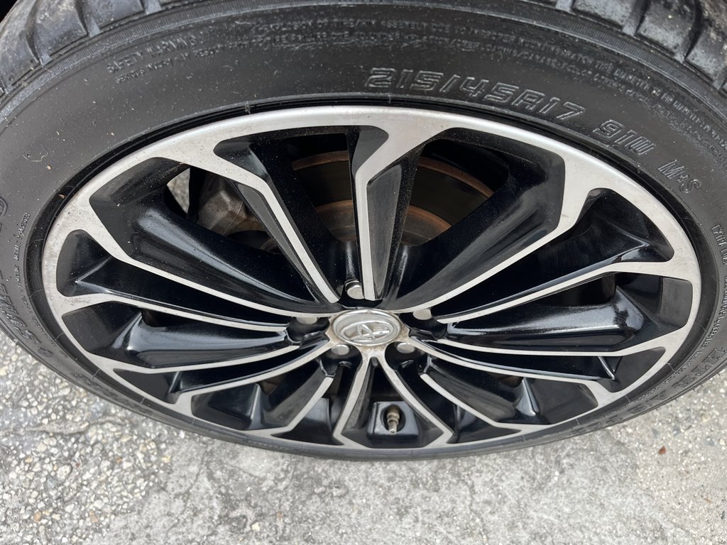 2016 Toyota Corolla S Plus photo