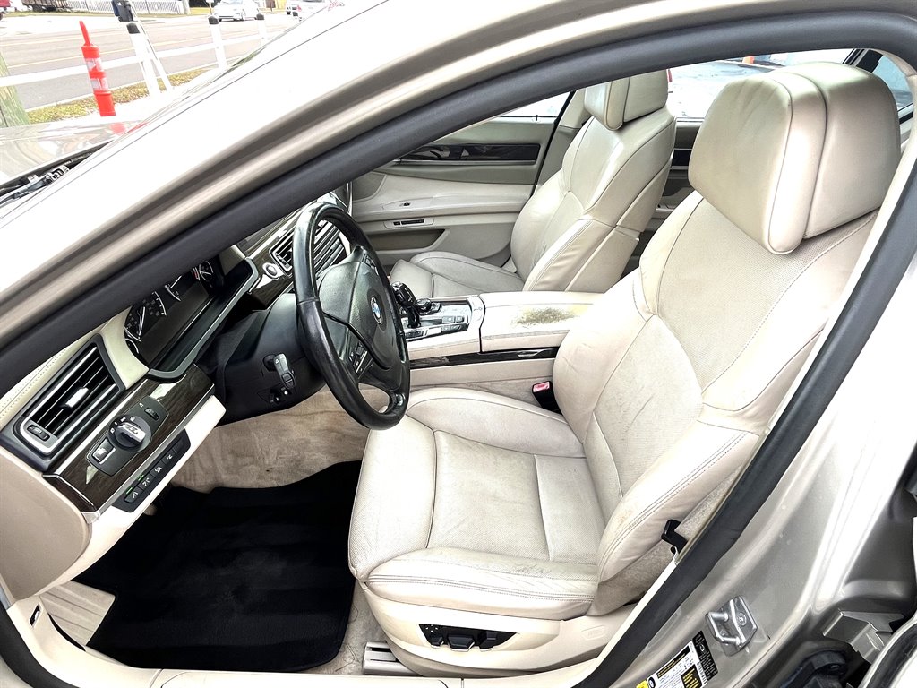 2011 BMW 740i - $5,999