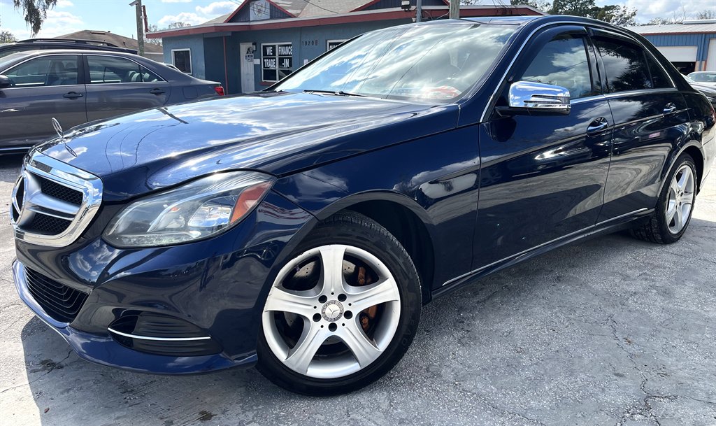 2014 Mercedes-Benz E-Class E350 4MATIC Sport photo