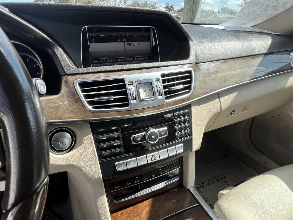 2014 Mercedes-Benz E-Class E350 4MATIC Sport photo