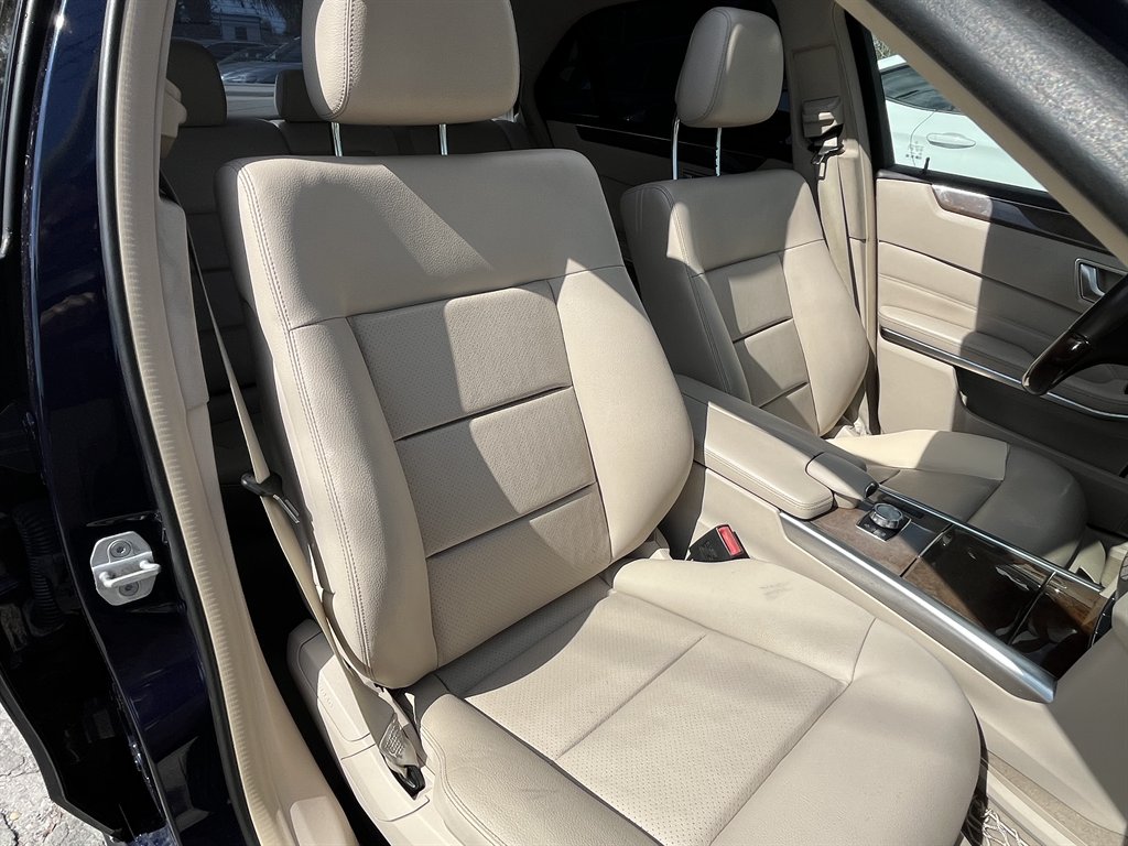 2014 Mercedes-Benz E-Class E350 4MATIC Sport photo