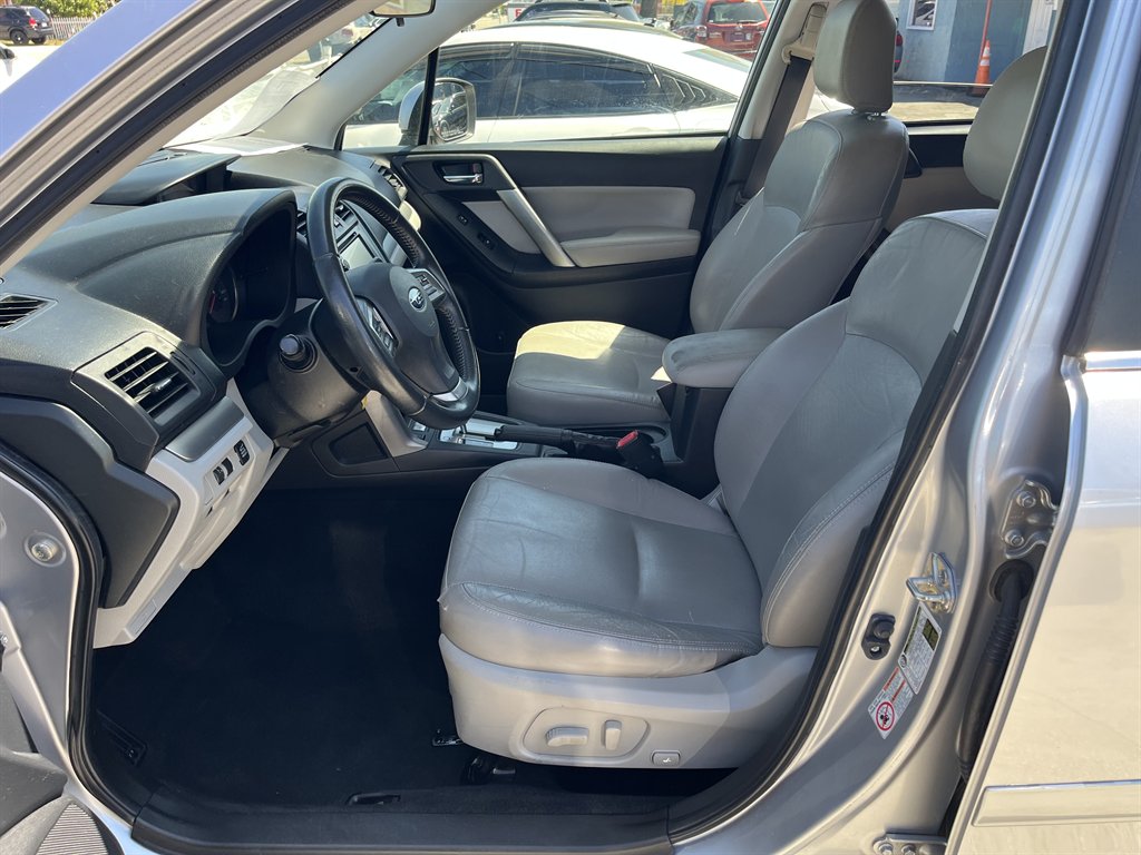2014 Subaru Forester 2.5i Limited photo