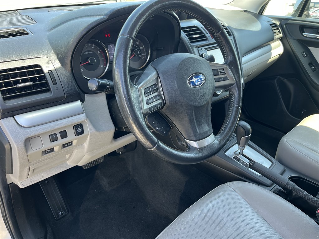 2014 Subaru Forester 2.5i Limited photo