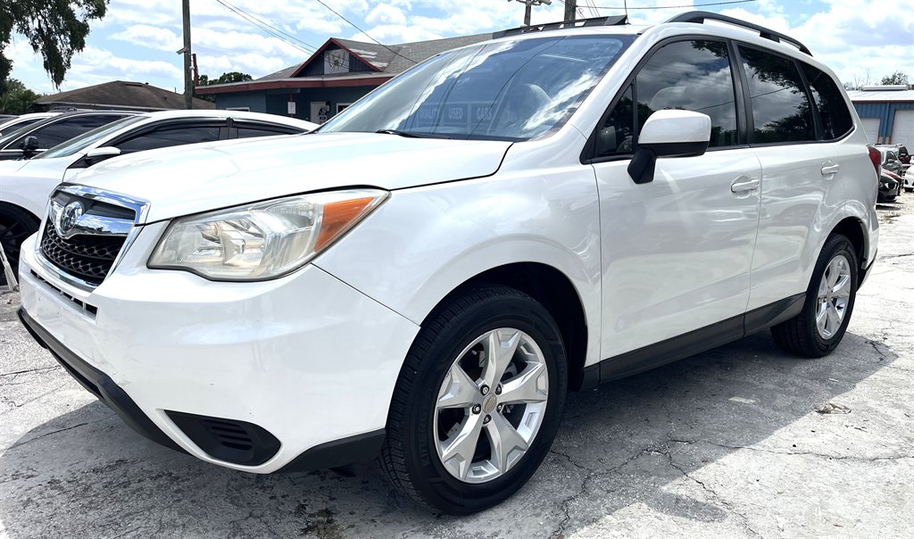 2014 Subaru Forester 2.5i Premium photo