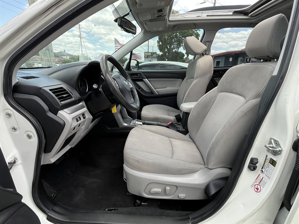 2014 Subaru Forester 2.5i Premium photo