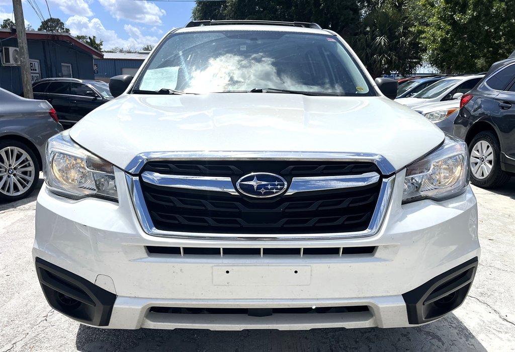 2017 Subaru Forester 2.5i photo