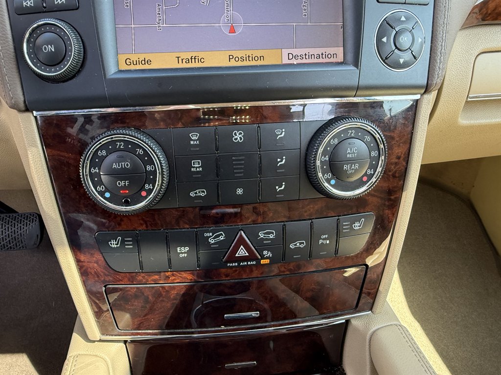 2011 Mercedes-Benz GL 450 - $6,599