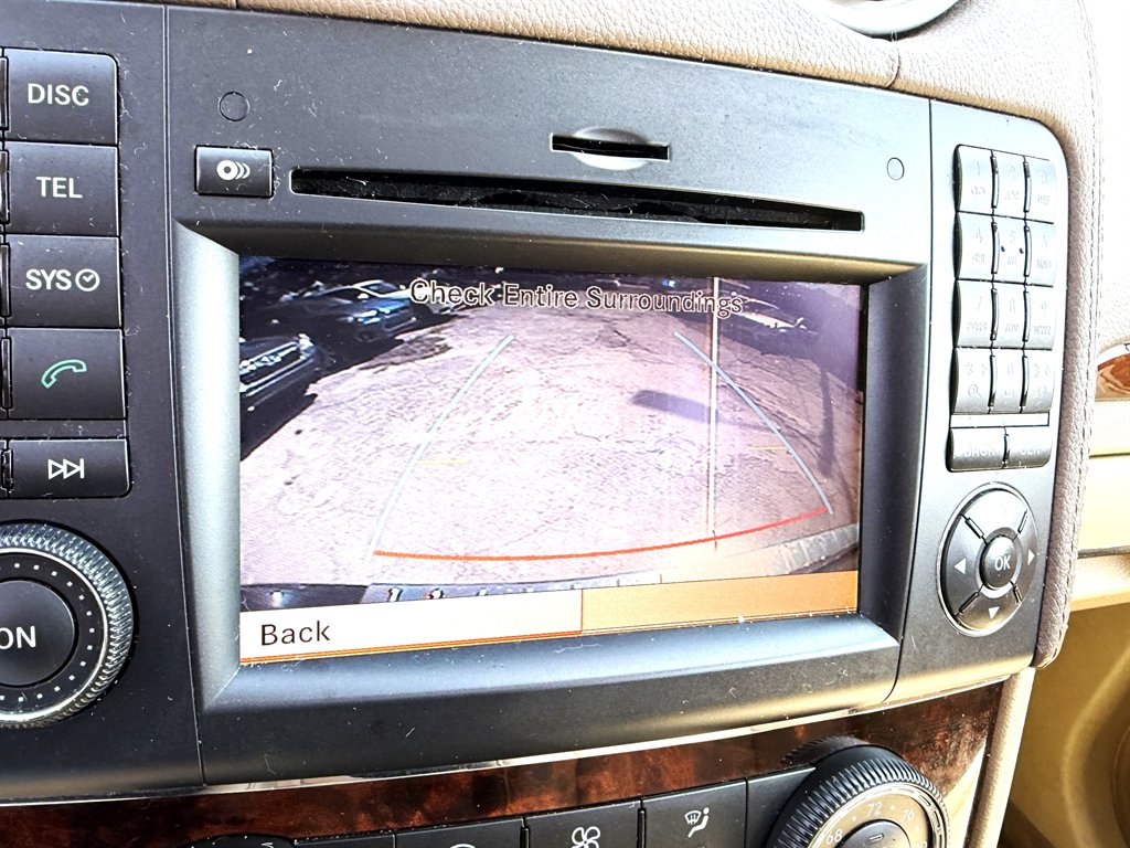 2011 Mercedes-Benz GL 450 - $6,599